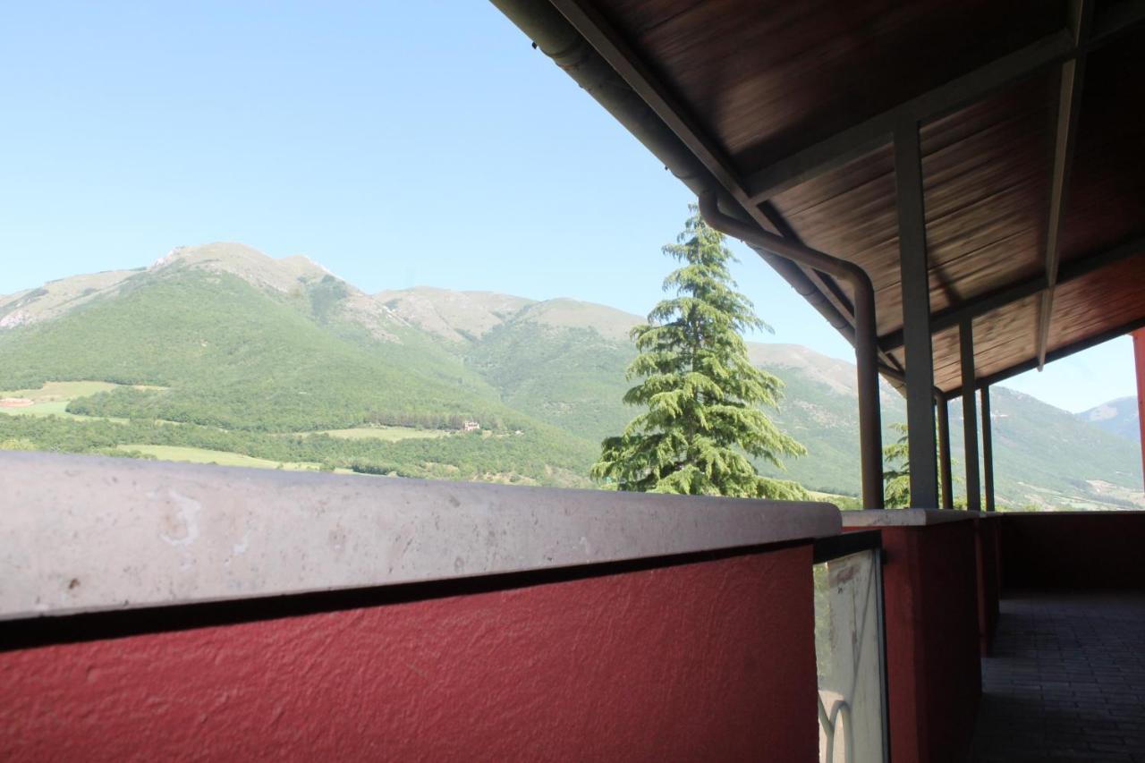 B&B La Casa Di Sirio Norcia Kültér fotó
